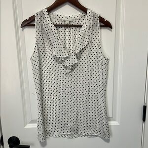 Banana Republic Women’s Polka Dot Sleeveless Blouse - Black and White size Small